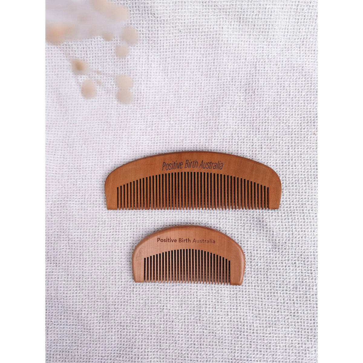 large birth comb and small birth comb
